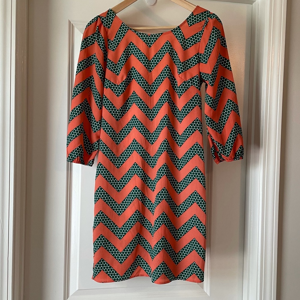 Orange/red and green zigzag pattern dress